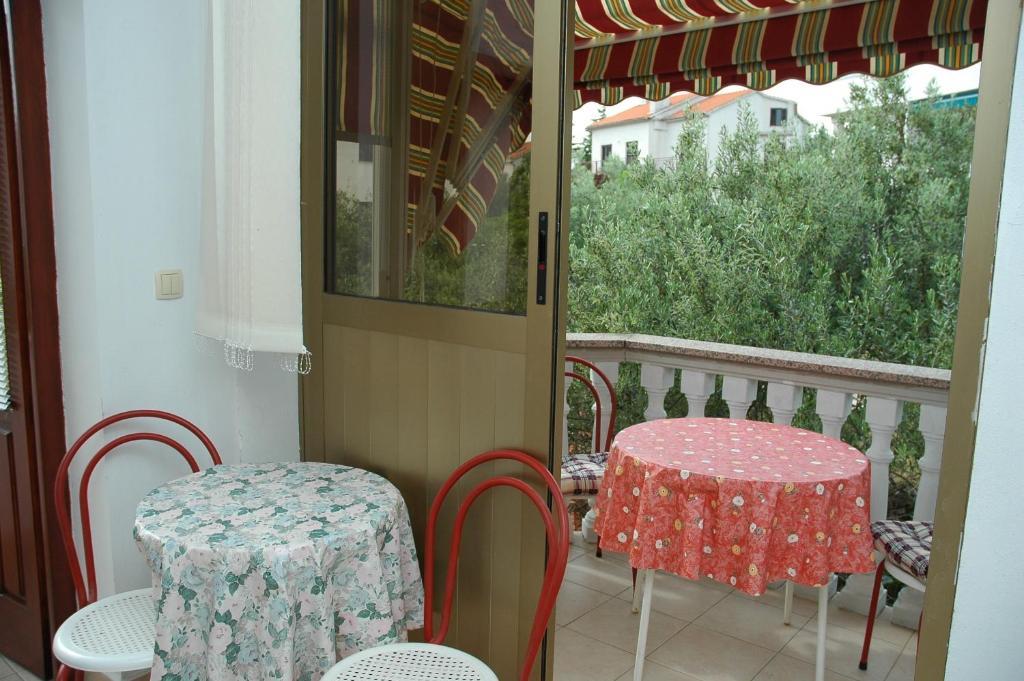 Apartments Jurina Krk Town Ruang foto